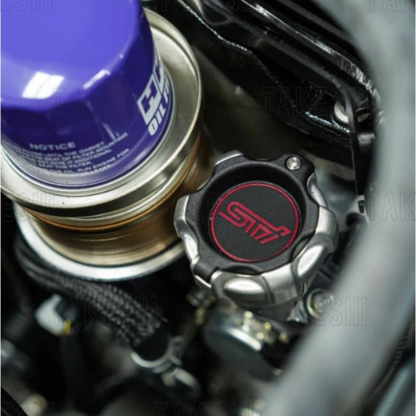 SUBARU STI｜專用機油蓋｜Subaru 正統性能品牌｜引擎室升級｜日系改裝精品