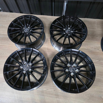 TAKESHI 武藤車藝｜GR YARIS OEM｜18x8J ET45｜5x114.3