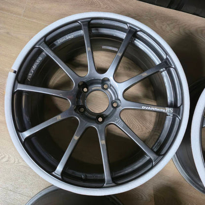 ADVAN｜RS｜18x8.5J ET30｜5x114.3