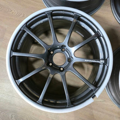 ADVAN｜RS｜18x8.5J ET30｜5x114.3